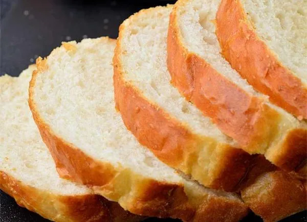 Lola Sliced Bread (500 Gm)